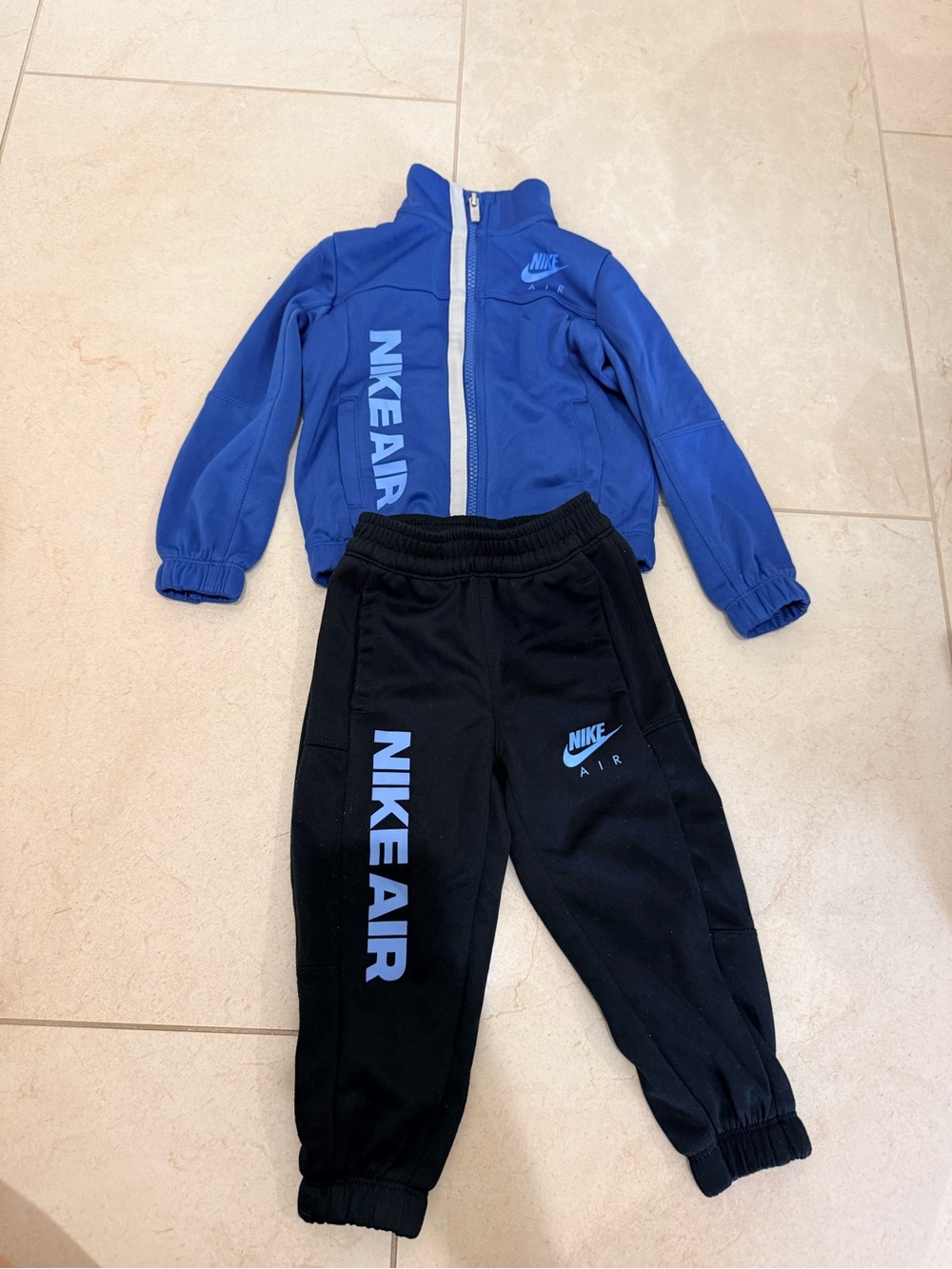 Toddler Nike set